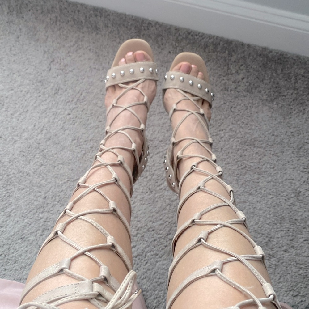 SOLD!!!!!!Elegant Beige Gladiator Sandals